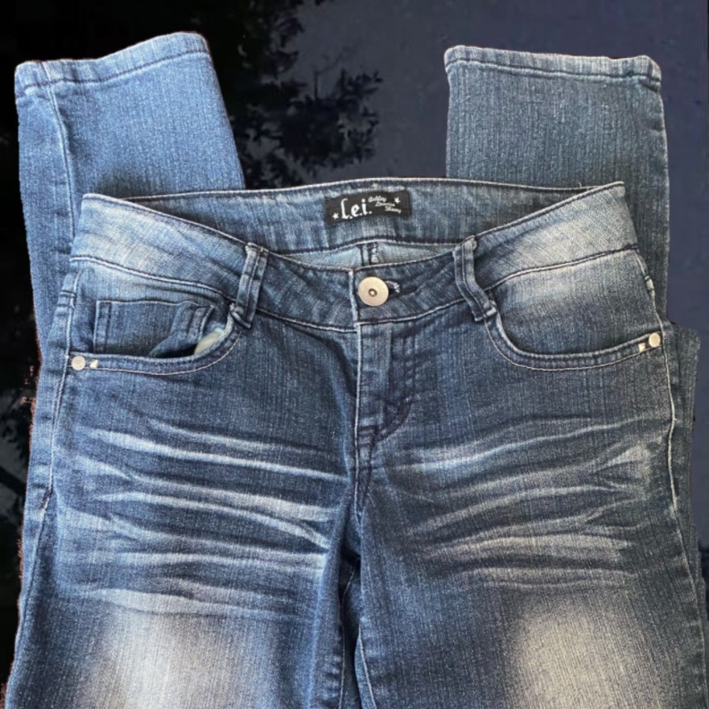 Y2K Vintage L.E.I Lowrise Skinny Jeans